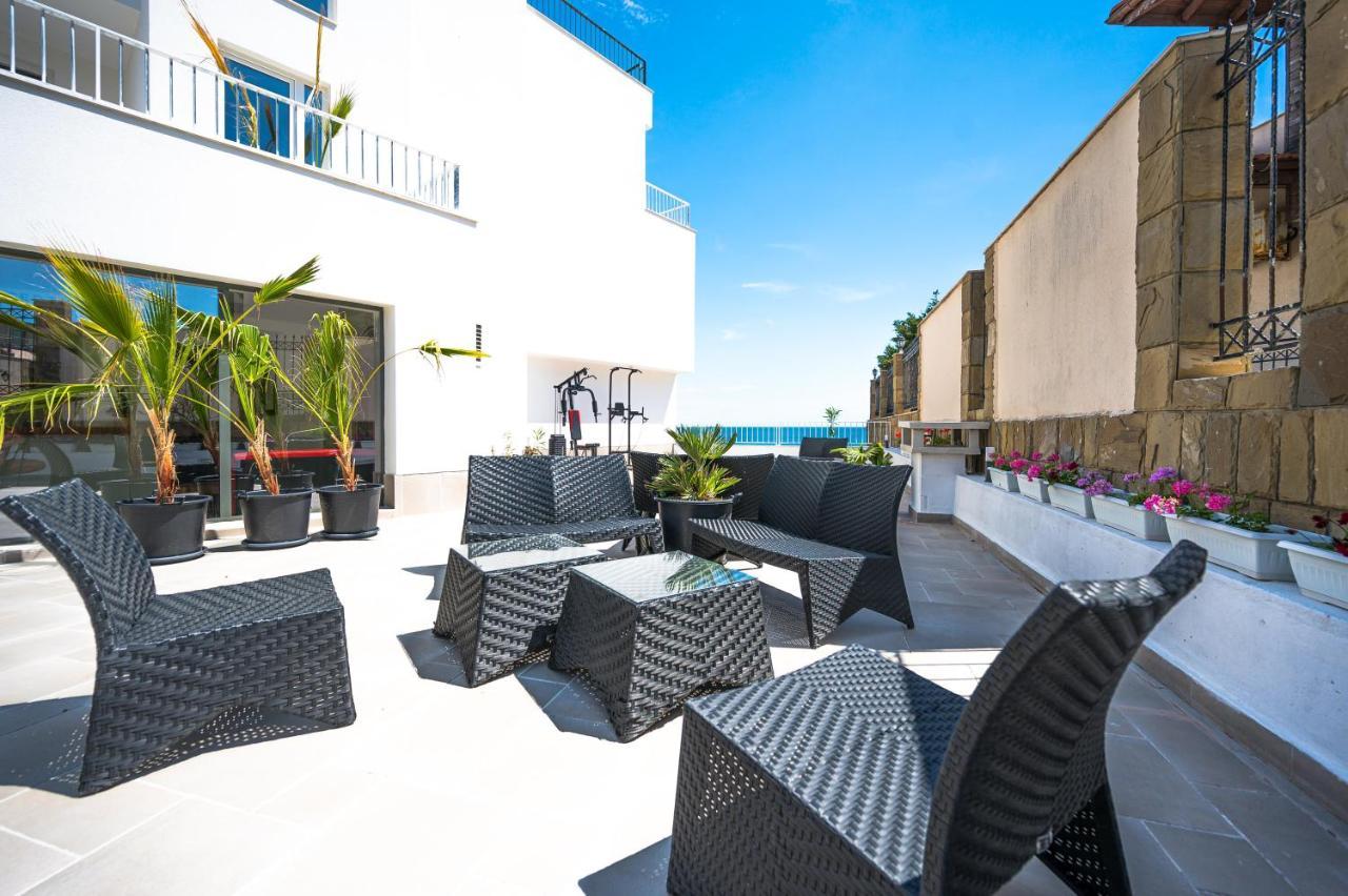 Ji Hotel Sozopol Exteriör bild
